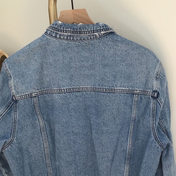 Blank NYC Oversized Denim Jacket Size Large NWT - Picture 3 of 6